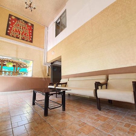 בנגקוק Sirikarn Apartment מראה חיצוני תמונה