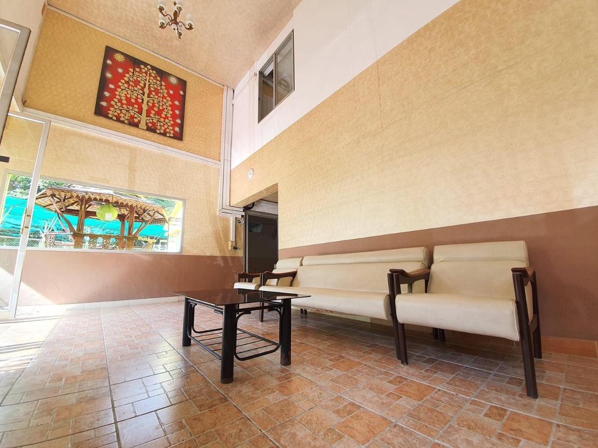 בנגקוק Sirikarn Apartment מראה חיצוני תמונה